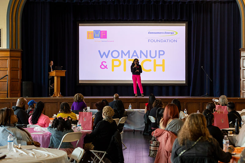 womanup and pitch event photo